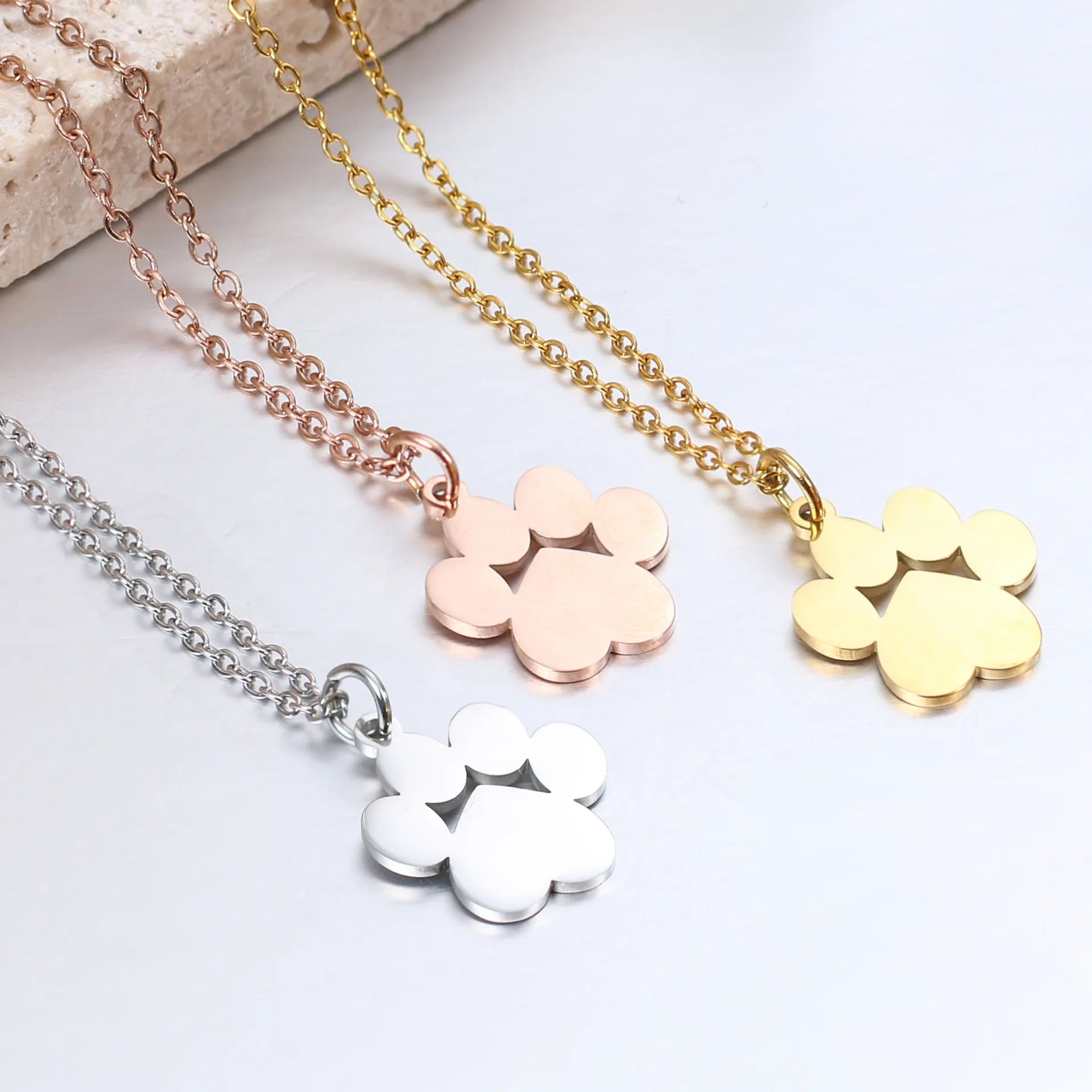 Stainless Steel Dog Cat Claw Pendant Necklace for Women Jewelry Animal Paw Pet Footprint Choker Necklace (KSS360)