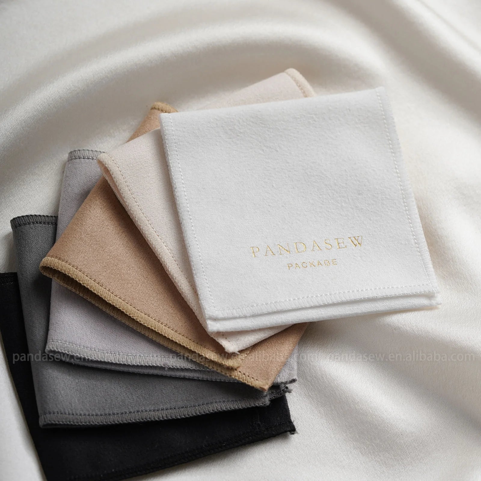 PandaSew Customize New Design Suede Velvet Jewelry Bag for Earrings Necklace Rings Gift Packing Pouch