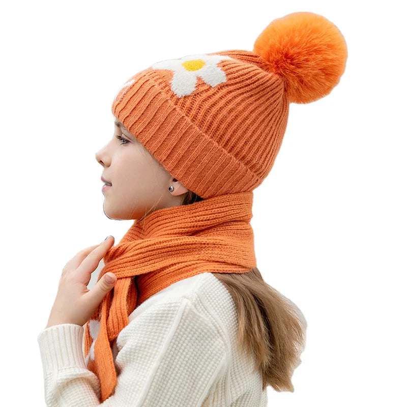 New Winter Children's Warm Knitted Woolen Hat Girls Jacquard All-match Scarf Hat Two-piece Set