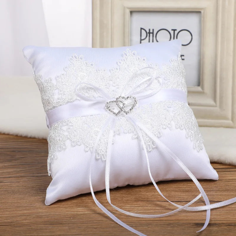 Hot Selling White Lace Double Heart Ring Pillow Wedding Ring Box Wedding Supplies Bridal Ring Cushion