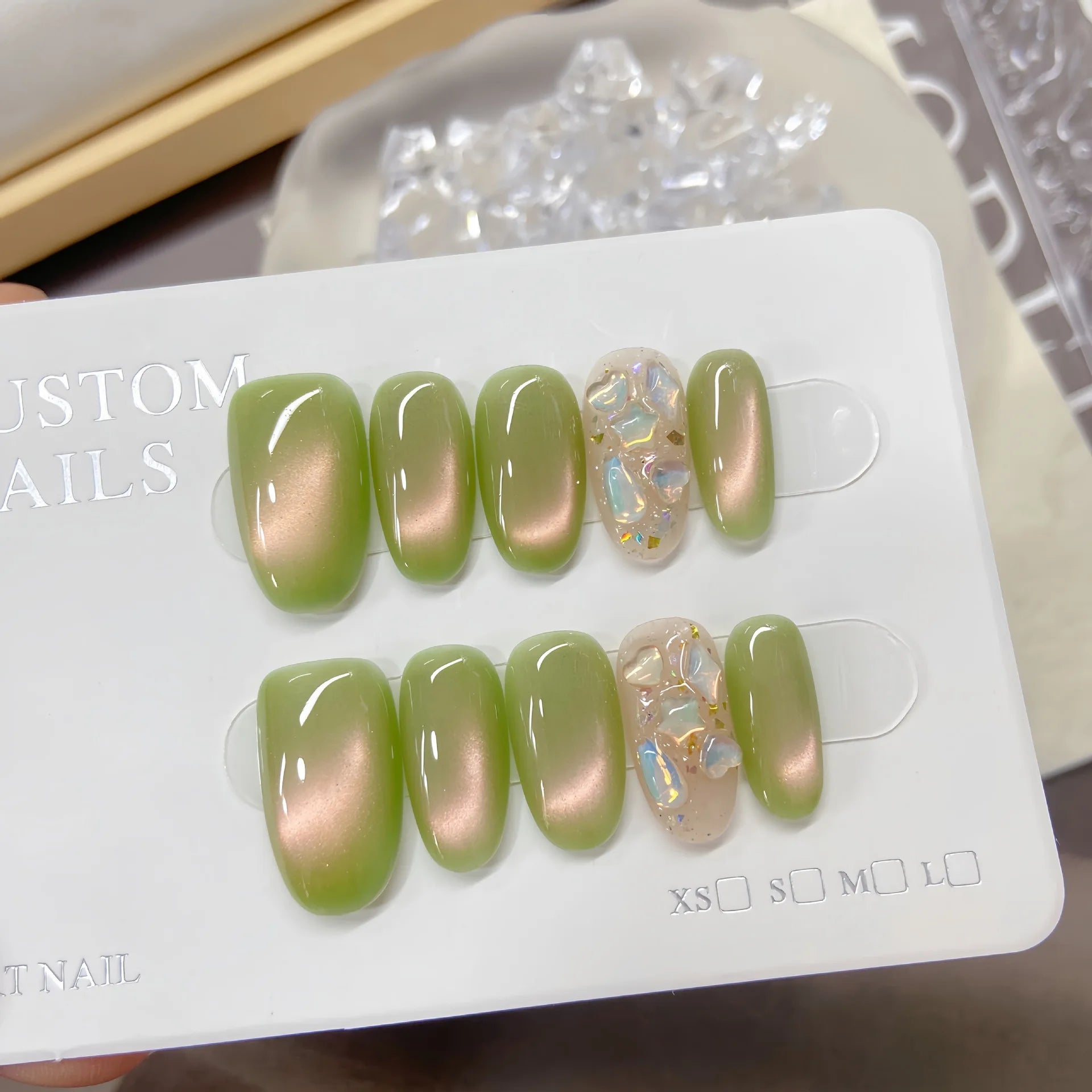 Nail Art Guava Cat Eye Flash Press on Nails 10pcs/set Laser Rainbow Moonlight Butterfly Heart Acrylic Press on Nails
