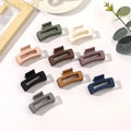 Korean Fashion 4.5cm Simple Elegant Plastic Matte Square Small Hair Claws for Women Girls Hair Claw Clips