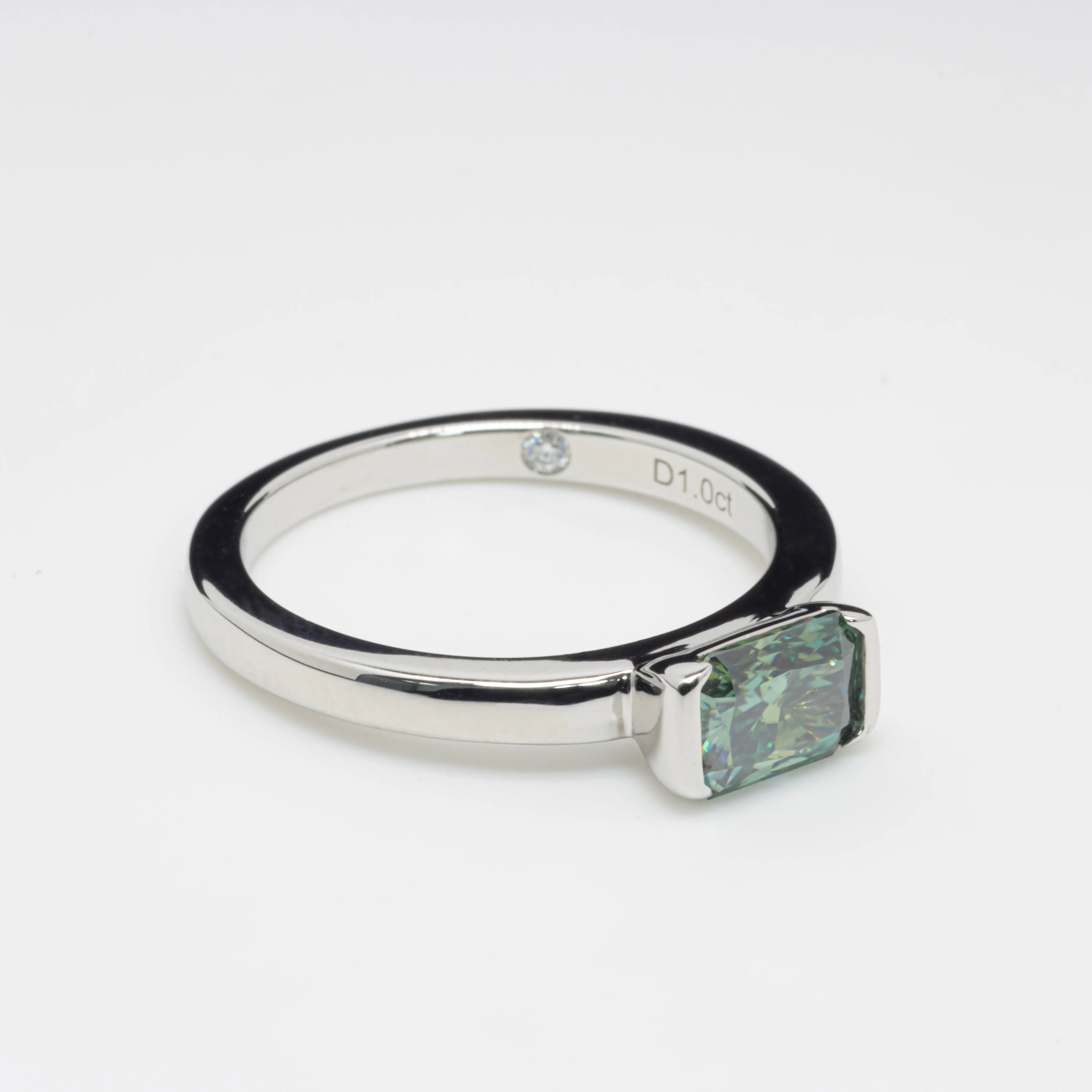 HanYu Wholesale 925 Silver Wedding Jewelry D VVS1 Radiant Cut Dark Green Moissanite Diamond Rings