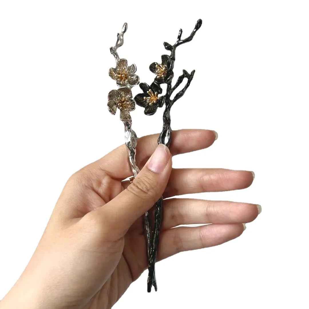 New Chinese-style Camellia Hairpin Female Simple Modern New Trendy Antique Metal Hair Clip Fashion Alloy Hair Stick
