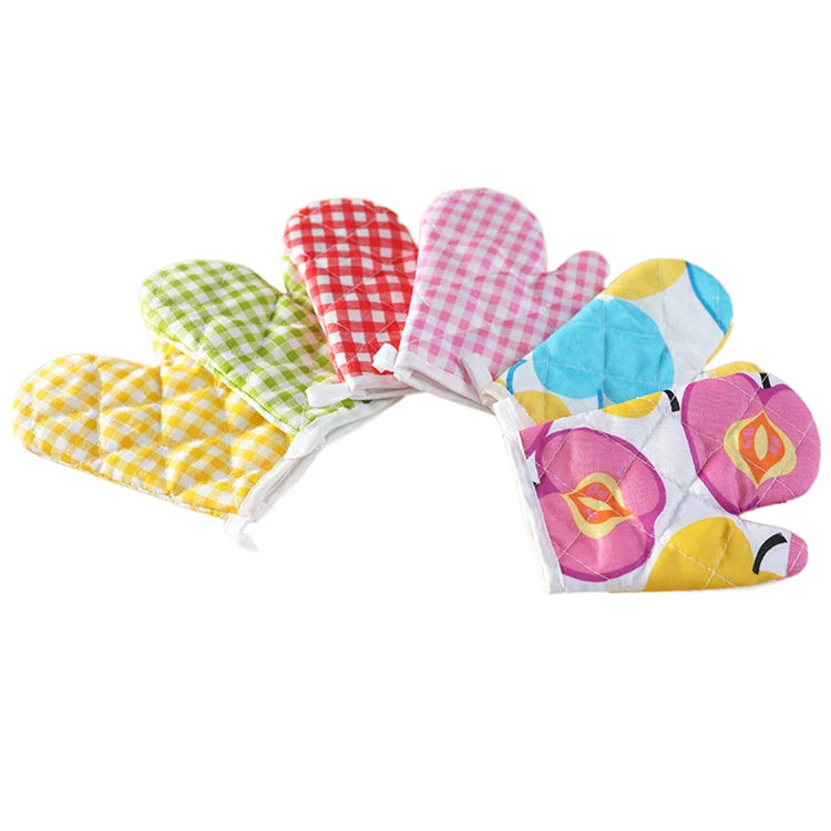 Heat Insulation Pot Holder Microwave Kid Oven Mitts High Temperature Resistant Kitchen Baking Oven Gloves for Children
