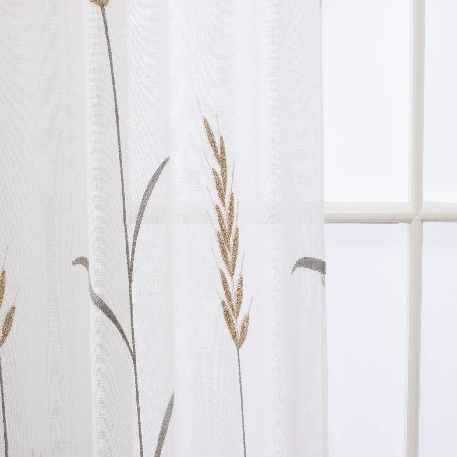 Factory-Price Home Living Room Curtains Plant Pattern Semi Sheer Embroidery Tulle Drapes Custom Size Flame Retardant Insulated