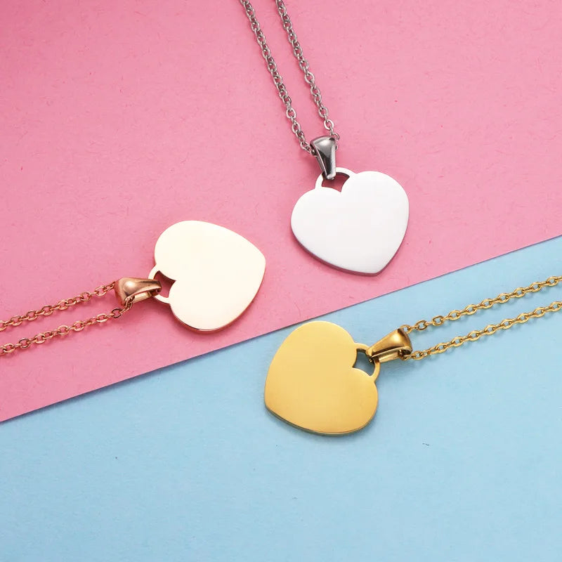 Factory Personalized 19.5*20mm Heart Pendant Necklace Gold Plated Stainless Steel Engravable Personalized Necklace