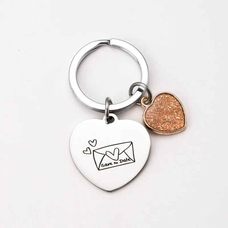 YK Manufacturer Direct Sales Support Customized Heart-shaped Stainless Steel Metal Fashion Jewelry Keychain Friendship Gift