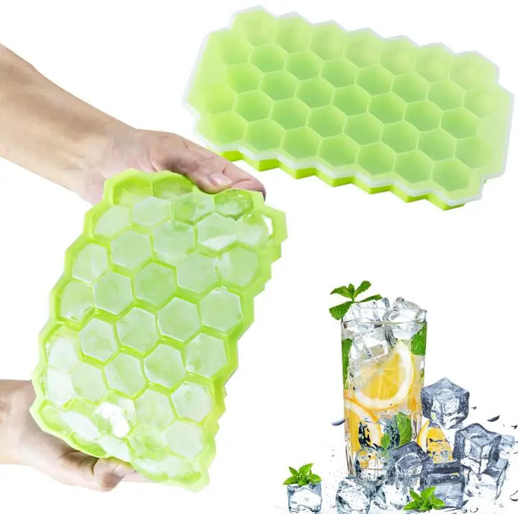 Yongli OEM LOGO Reusable 2pcs Pack Trays Silicone Ice Cube Molds with Sealing Lid Hexagonal Ice Cube Molds for Whiskey Cocktail