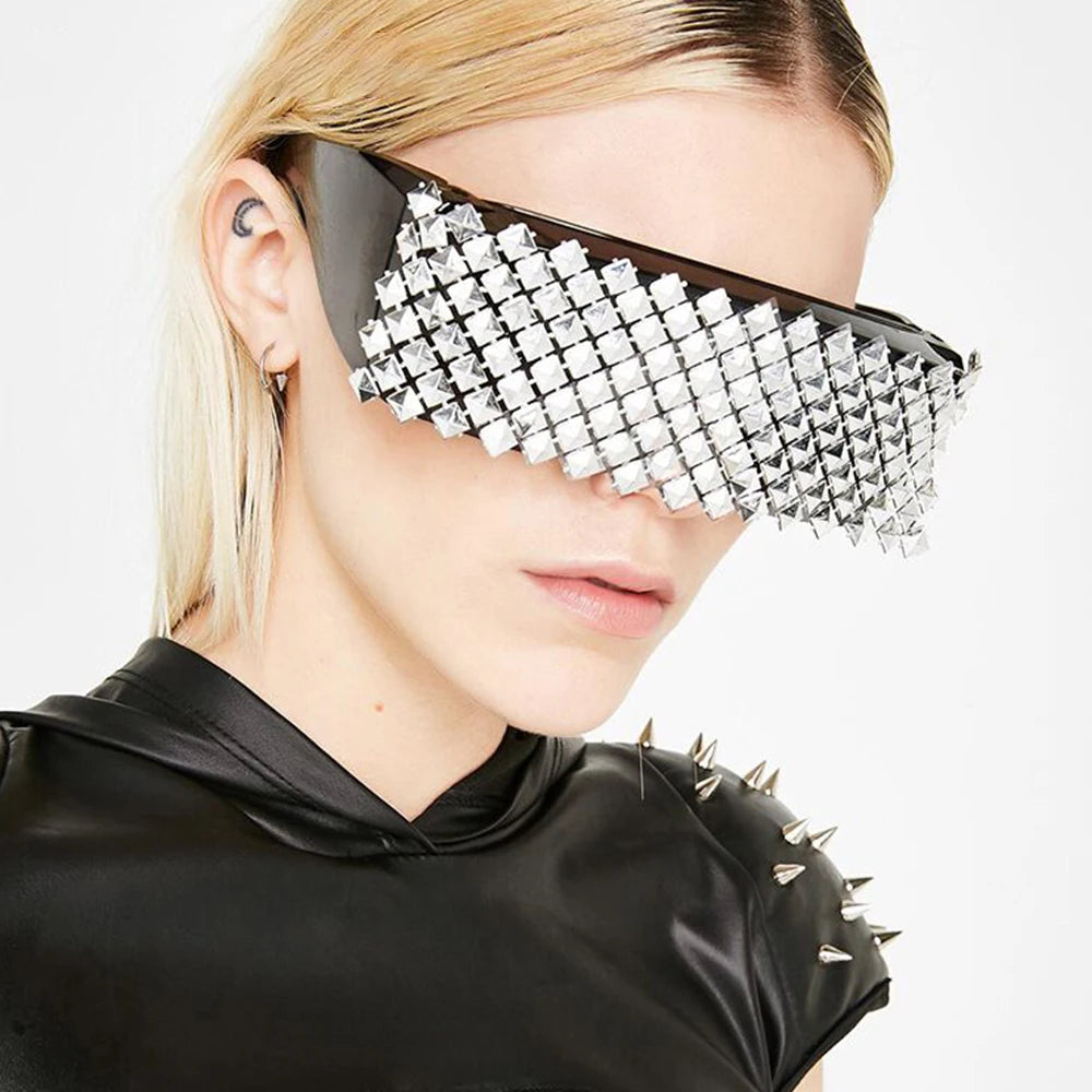 166 New Fashionable Diamond Individual One Piece Big Frame Sunglasses