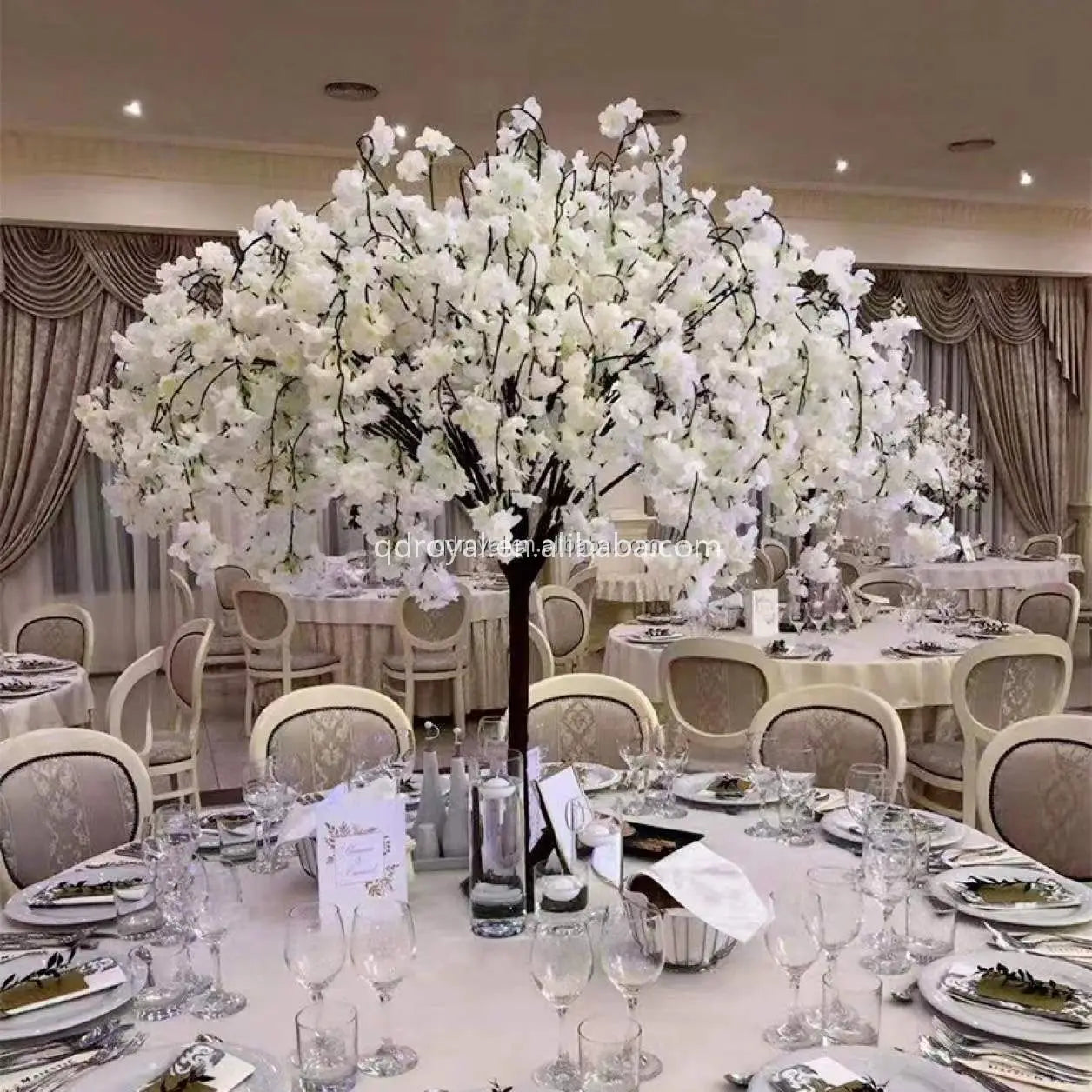 Large Plastic Artificial Cherry Blossom White and Pink Flowers Sakura Tree for Wedding Garden Decoration