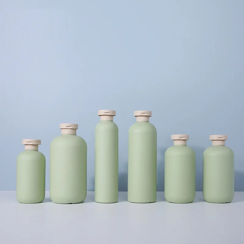 2022 New Arrival Light Green Plastic Empty Shampoo Bottles 200/260/300/400/500ml Pump Cover Screen Printing Cap Brush Sealant