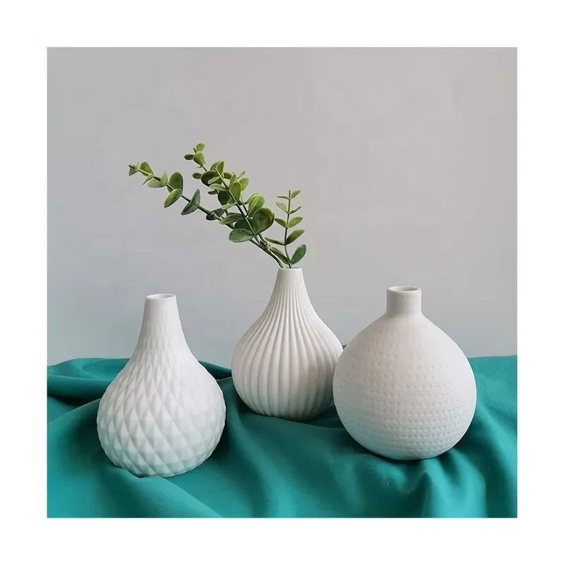 Modern Simple Nordic Home Soft-fitting Living Room Decorations Ornaments Crafts Desktop Ceramic Small Bud Vase Tear Drop Vase