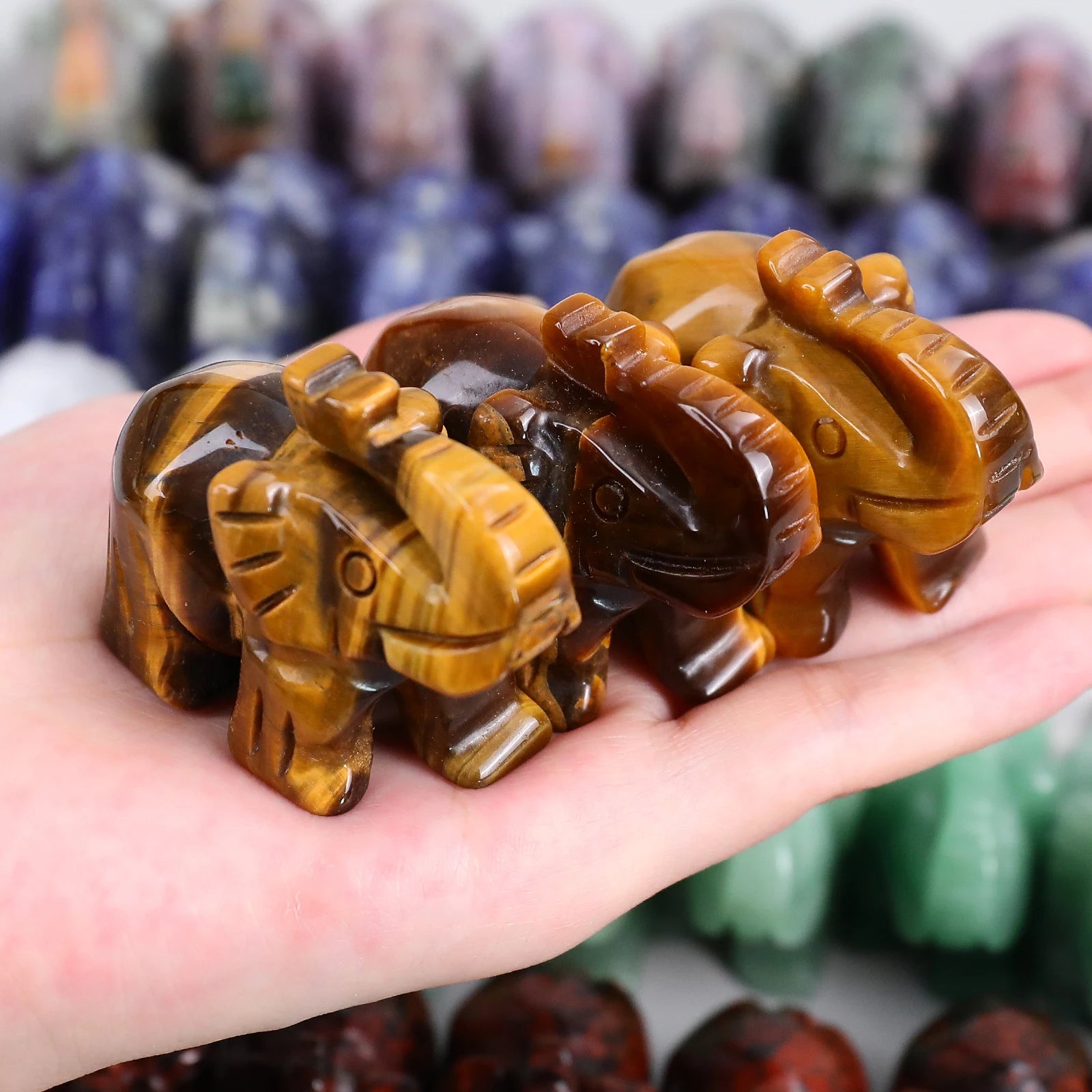 Wholesale Natural Tiger Eye Stone Elephant Sculpture Quartz Crystal Carved Small Animal Crafts Home Decoration Fashion Trend