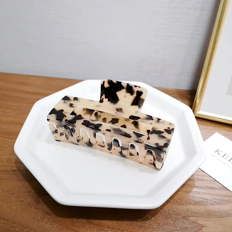 Wholesale Custom Extra Large Jumbo Matte Marble Tortoiseshell Cellulose Acetate Hair Claw Clips for Women with Thick Hair