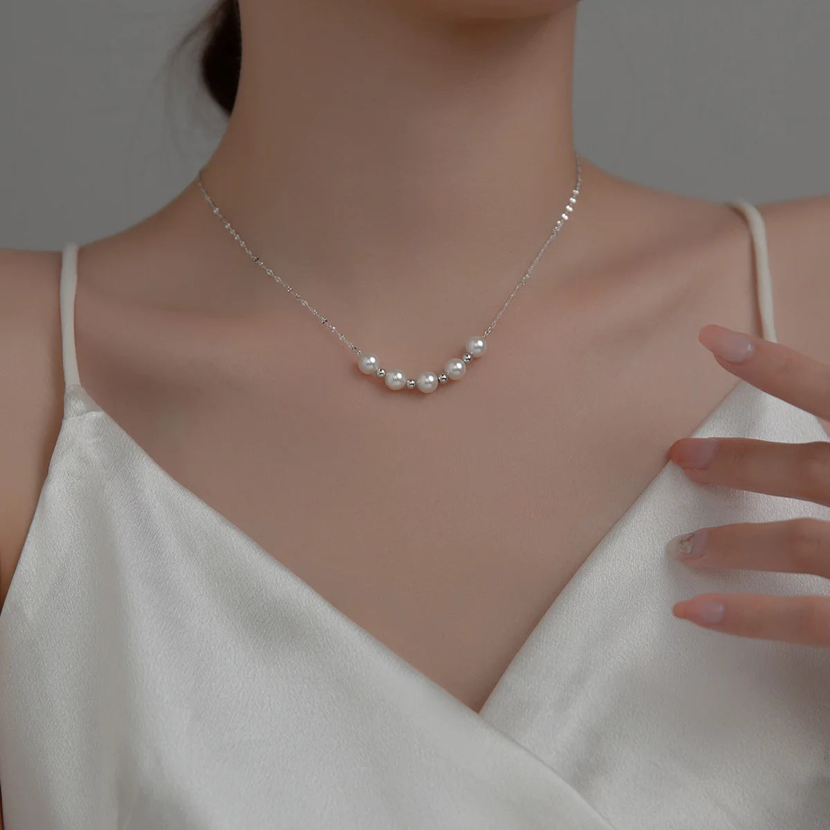Fashion Women Jewelry 925 Sterling Silver Round Imitation Shell Pearl Pendant Necklaces