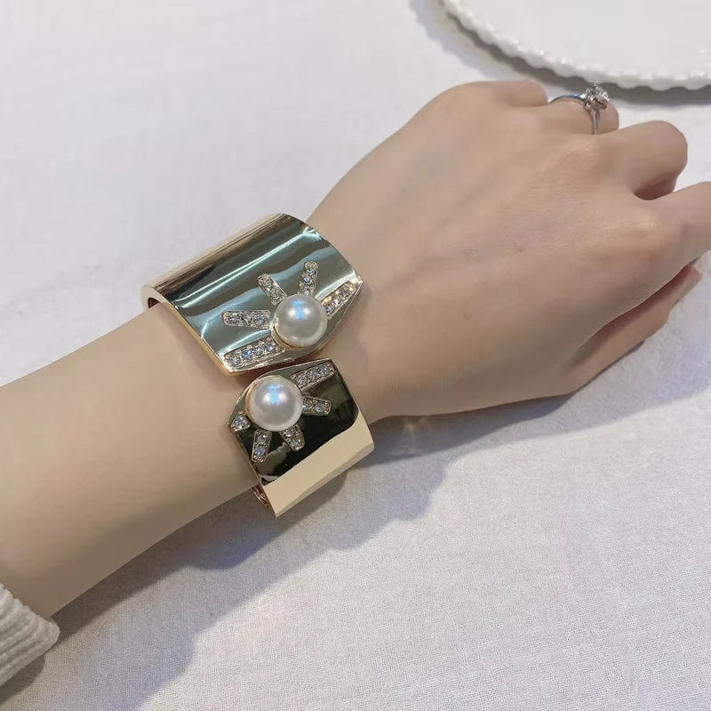 Fashion Pearl Jewelry Bracelets Trendy Statement Sun Shape Diamond Rhinestone Beaded Cuff Bangle Bangles Wholesale New MegaBDM