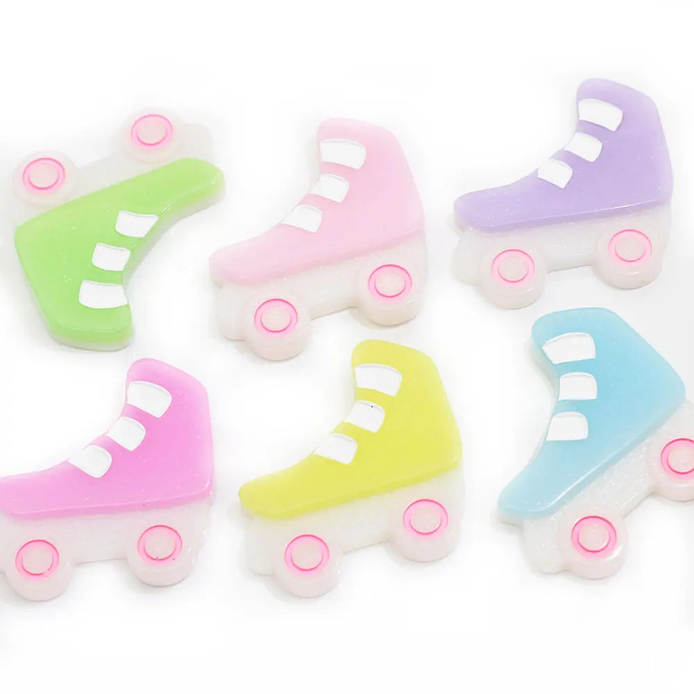 Kawaii Flat Back 100pcs Cute Glitter Resin Roller Skates Miniature Figure DIY Decoration Charm Craft