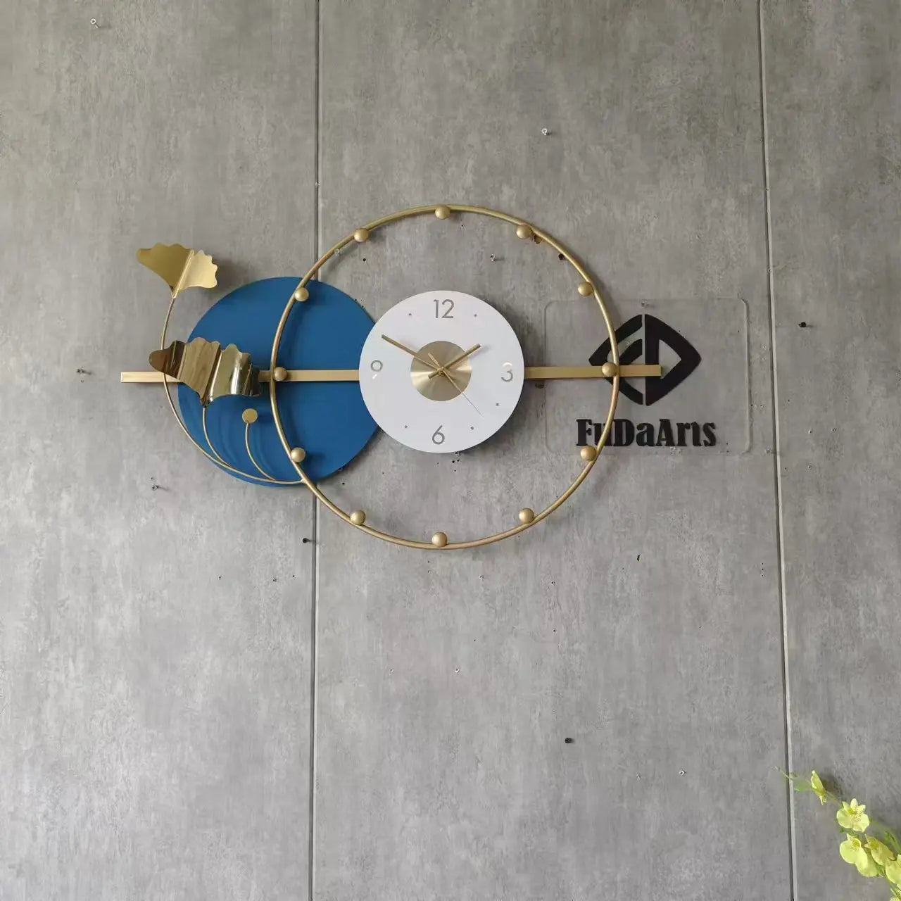 72X47CM Nordic Simple Wall Clock Living Room Bedroom Porch Home Fashion Personality Creative Light Luxury Quartz Watch Hanging
