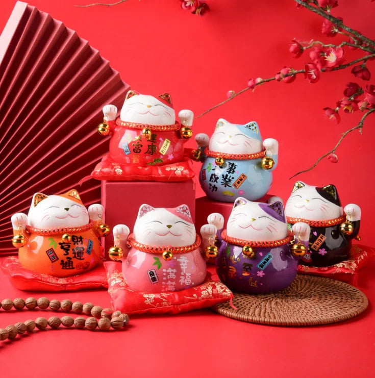4.5 Inches Porcelain Japanese Figurine Gift Ceramic Fortune Lucky Cat Maneki Neko for Home Hotel Low Moq Company Decor