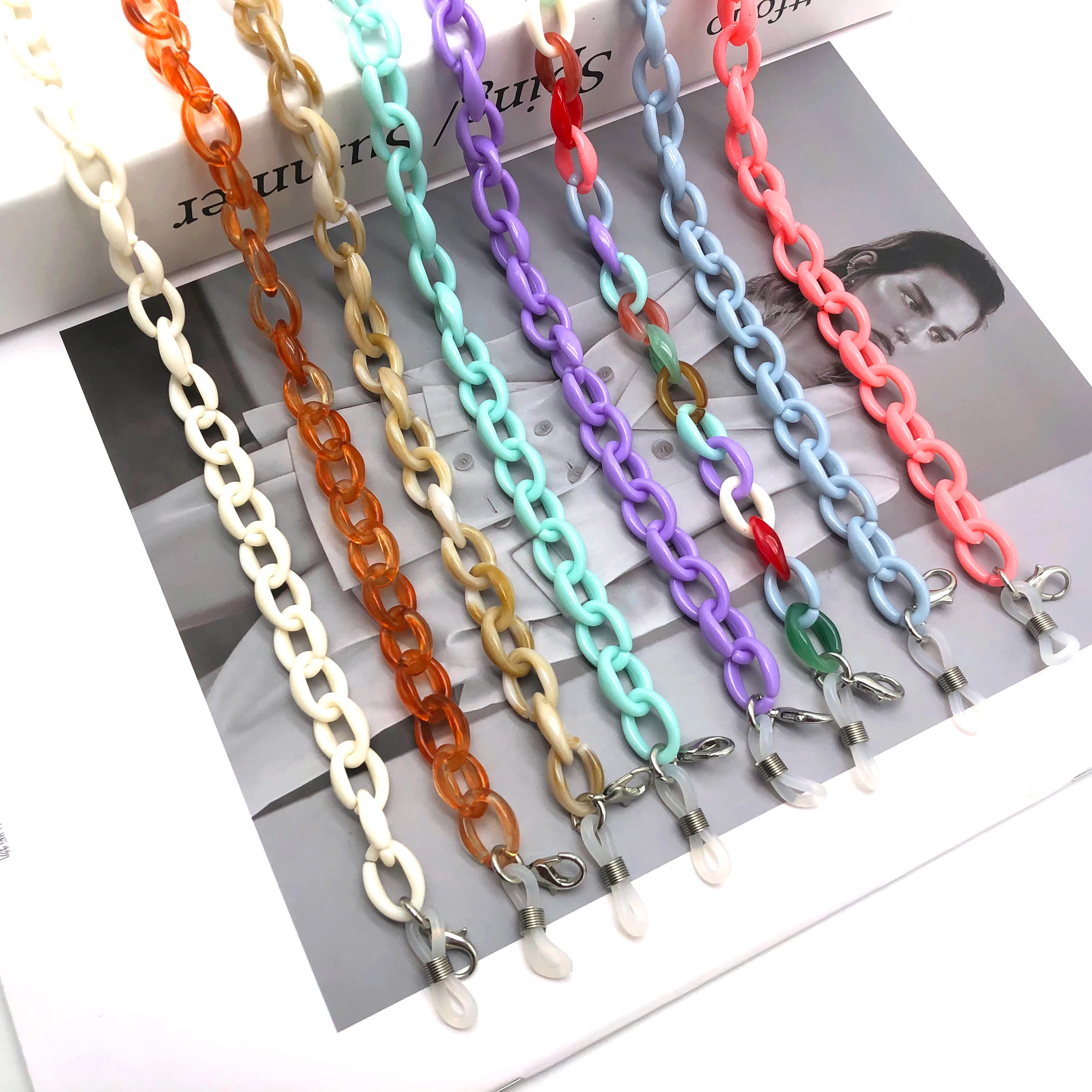 Wholesale Colorful Acrylic Sunglass Chains for Women Argands Eyeglasses Hanging Neck Chain Strap Rope