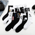 Wholesale Black White Novelty Graphic Couple Socks Men Unisex Hip Hop Street Wear Cotton Crew Socks