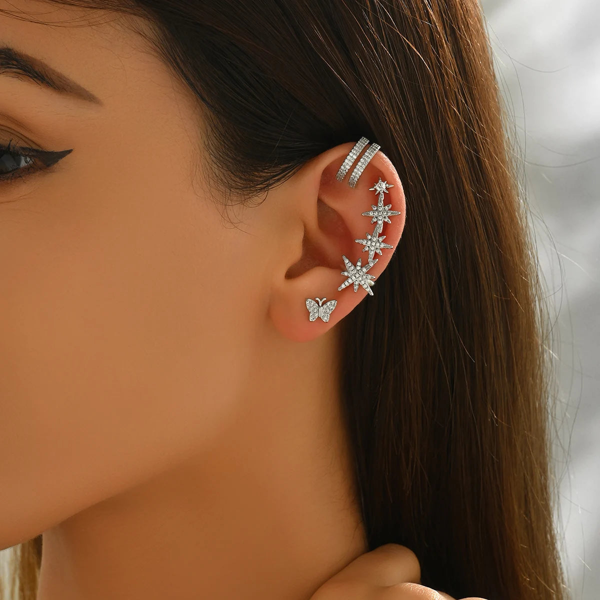 2025 In-Stock Trendy Stylish Silver Copper Butterfly Double C Earrings Zircon Clip Ear Fashion Cuff for Party Occasions