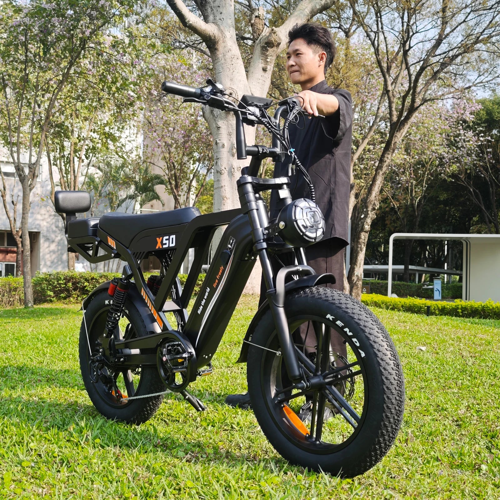 VOMO X50 Adult & Kids Electric Bike 250W Rear Hub Motor FAT E BIKE Steel Frame 7-Speed Lithium Battery