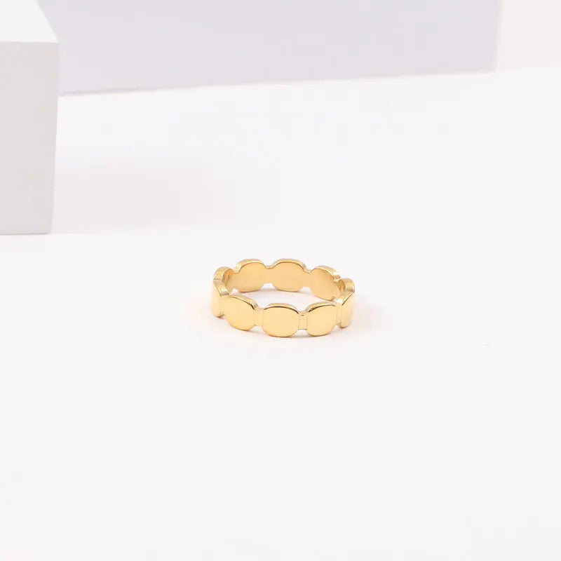 High End 18K Gold Plated Gold Oval Joint Band Ring for Women Stainless Steel Jewelry