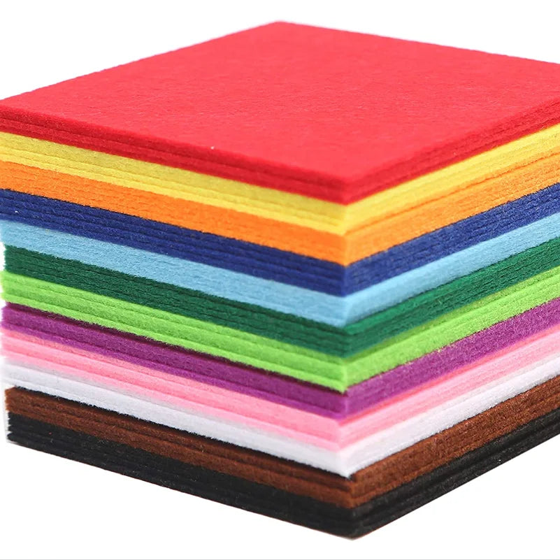 Custom Size 100% Polyester Nonwoven Needle Felt Lightweight Breathable Fusible Fabric
