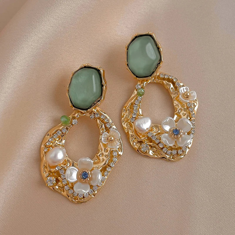 Vintage Elegant S925 Silver Needle Earrings Irregular Shape Stud Earrings Rhinestone Pearl Flower Earrings for Women