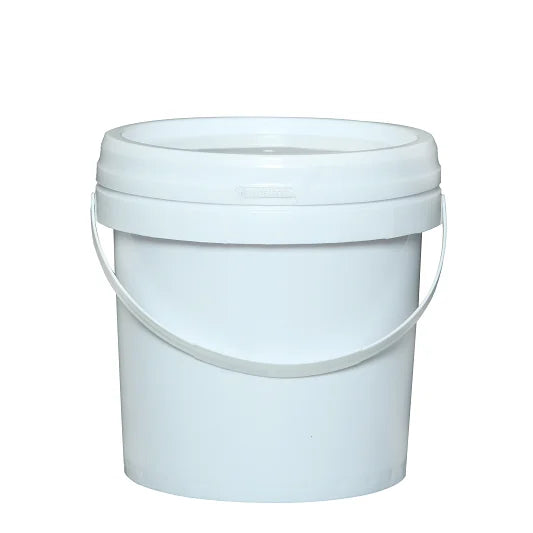 Factory Direct Sales 1L 2L 5L 7L 8L Round Plastic Barrels/Buckets with Plastic Handel and Lid Food Grade Customized Color & Logo