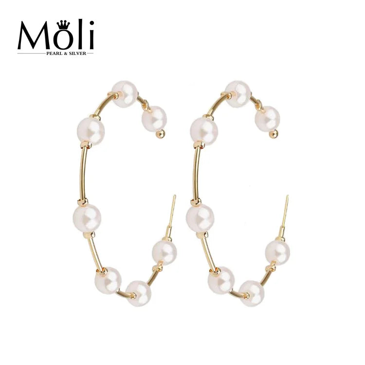 Fashion Popular Big C Hoop Ring Style 4-5mm Round White Freshwater Genuine Pearl Earring
