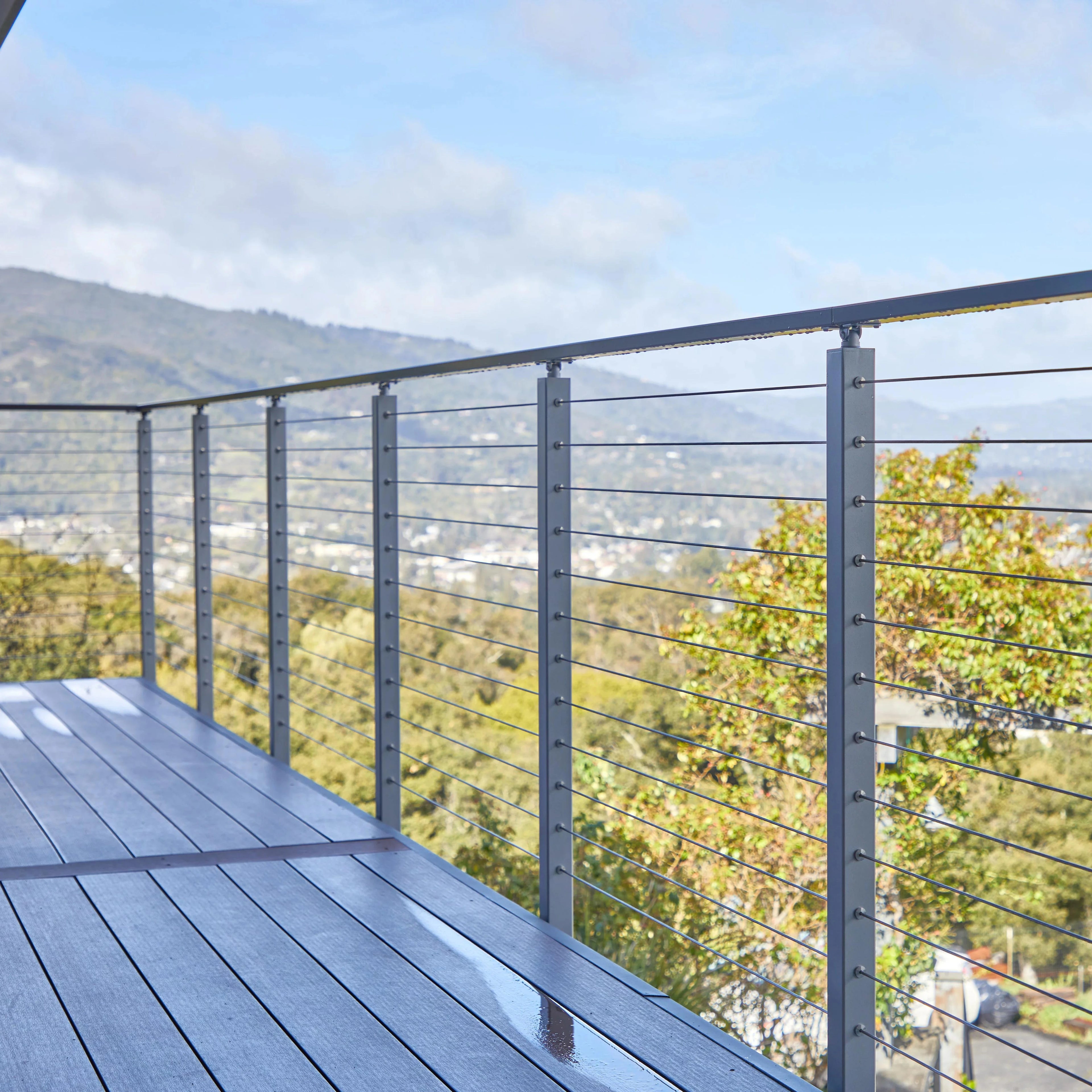 Reilbu Factory Direct Sale Easy to Install Stainless Wire Top Mounted Cable Railing Stair Balustrade