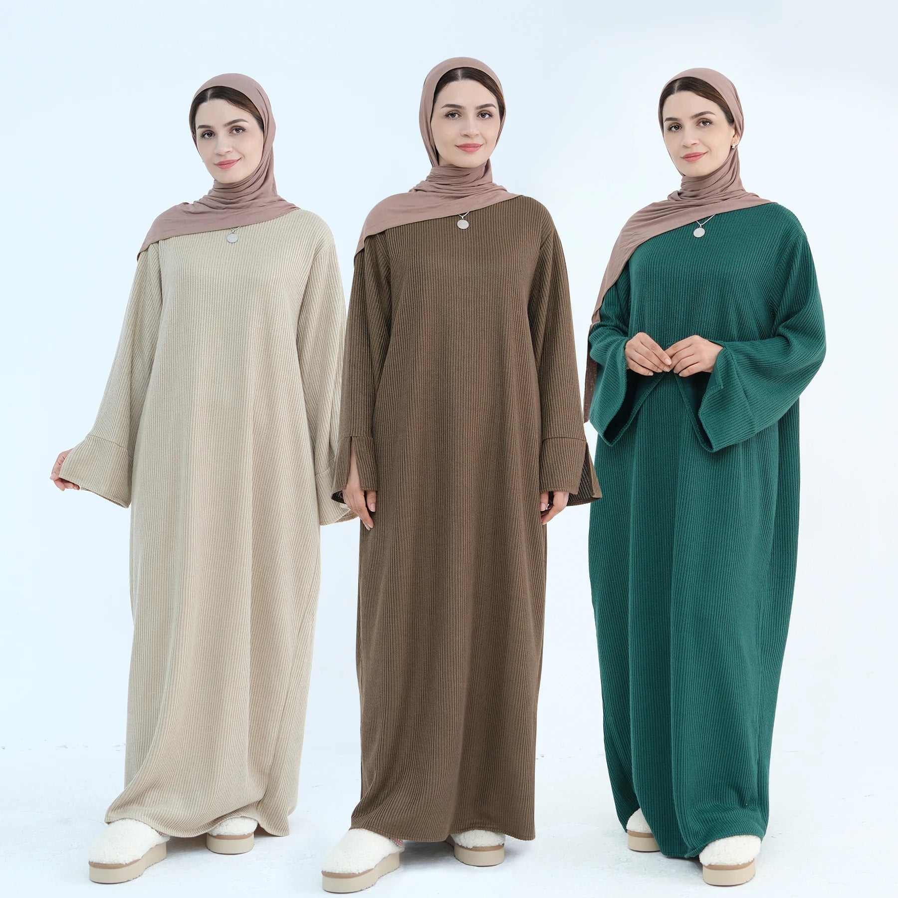 Abaya Manufacturer 2025 New Autumn Winter Knit Fabric  Women Closed Abaya Plain Plus Size Modest Muslim Abaya Islamic Clothing