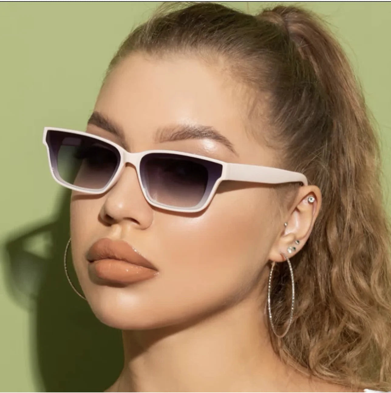European and American High-grade Sunglasses Retro Sunglasses Fashion Trend Personality Glasses Straight Supply