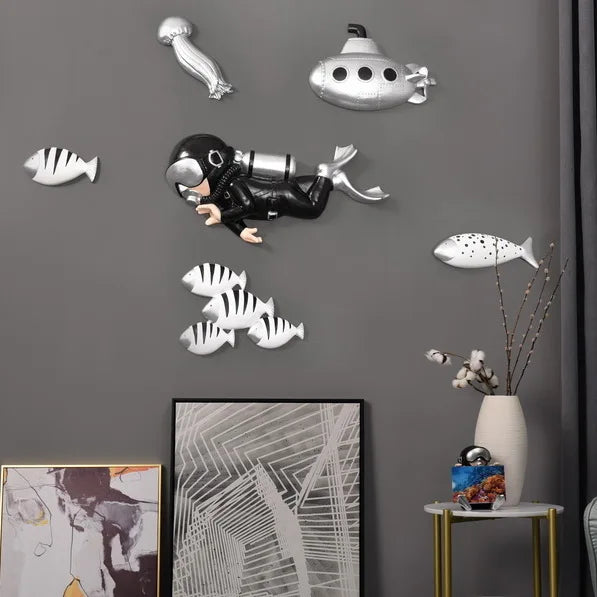 Marine Theme Design Resin Wall Art Sculpture Resin Wall Art Sculpture Abstract Cartoon Diver Wall Decor