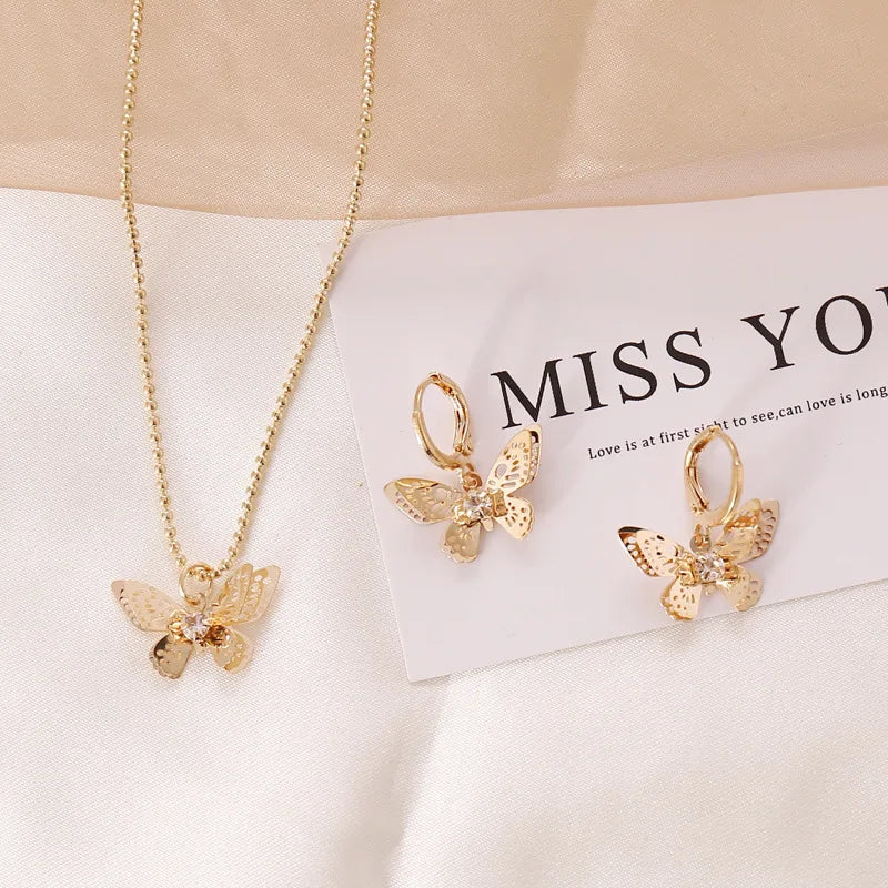 Wholesale Fashionable Colorful Acrylic Gold Plated Butterfly Necklace Earring Set Butterfly Pendant Jewelry Sets