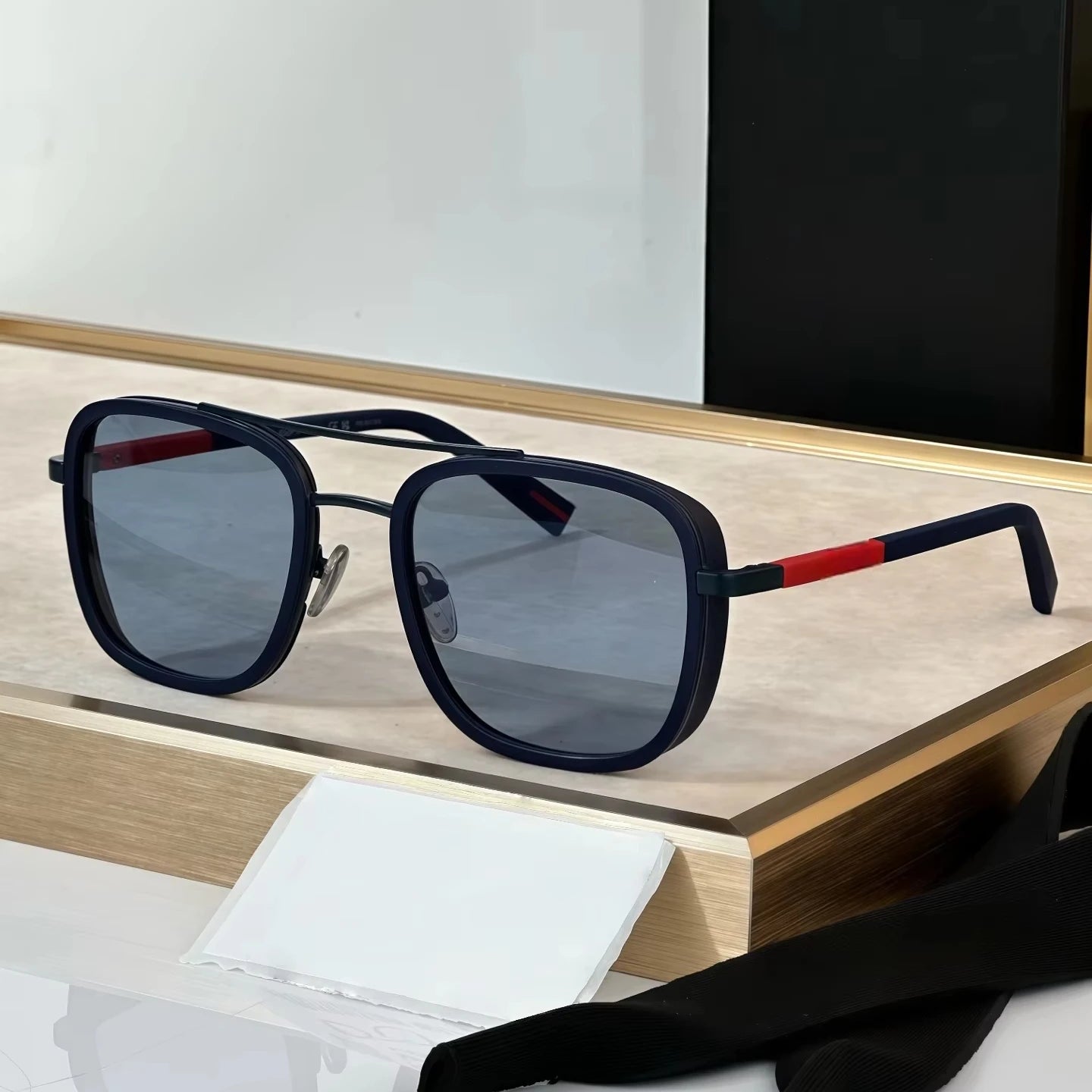 New Fashion Luxury Designer Sunglasses Women's Fashion Big Frame Beach Sunglasses Double Bridge Men's Square Sunglasses