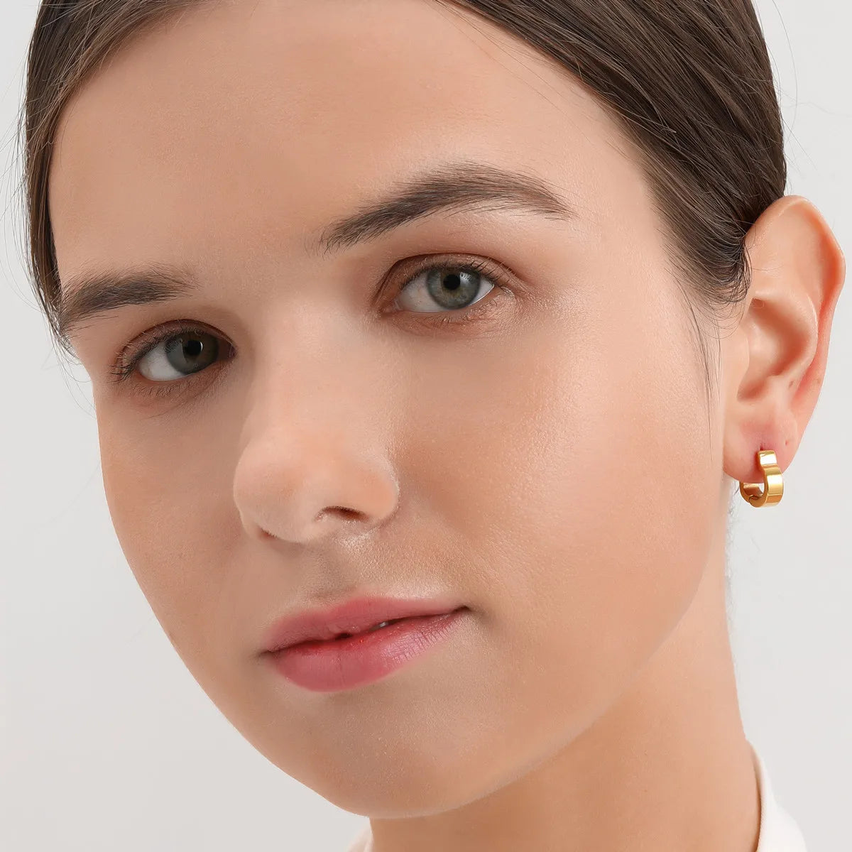 Wholesale Women's Polished Stainless Steel Hoop Earrings 18K PVD Gold Plated Nickel Free for Party Wedding Gift Drop Shipping