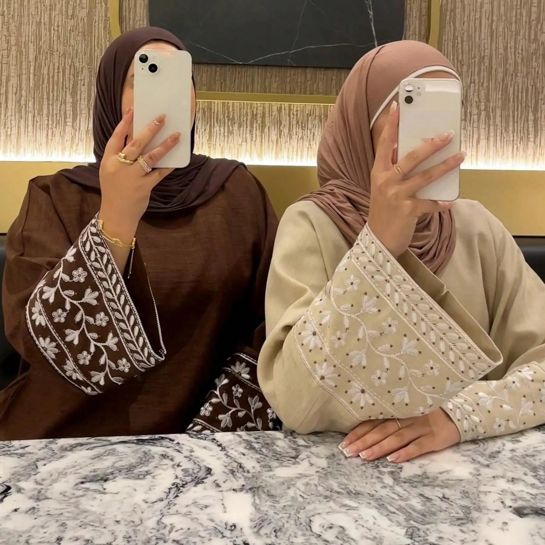 Yuxi   Wholesale Hot Selling Turkey Modest Traditional Embroidered Muslim Women Closed Coats Islamic Clothing Abaya Maxi Dress