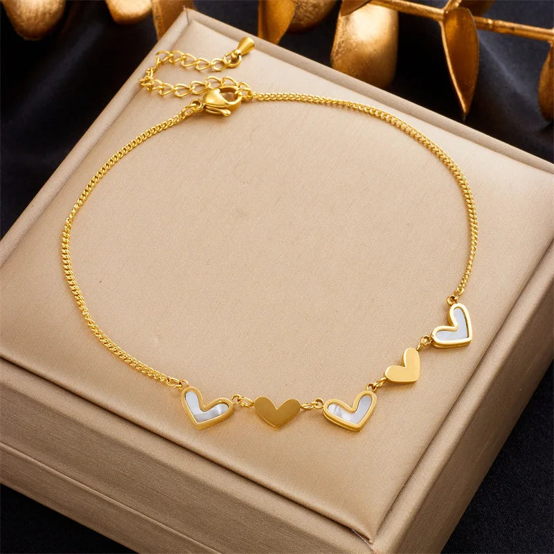 New Arrival Simple Non Tarnish 18k Gold Plated Stainless Steel White Heart Anklets for Women