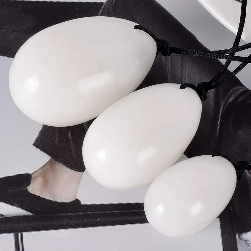 Huiying 3size white jade Yoni Eggs Set For Women Vaginal Exercise Nephrite Jade Egg Shape Stone Crystal Crafts