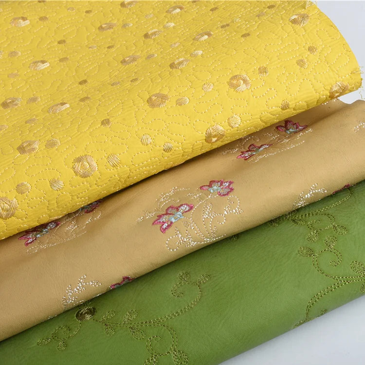 Customized 0.6-1.0mm Microfiber Fabric Embroidered PU Synthetic Leather Suede for Garments High Quality Microfiber Leather