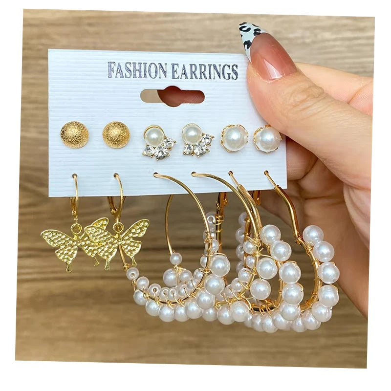 New Trend Border Large Circle Pearl Earrings Crystal Butterfly Retro French Advanced Oversized Acrylic Pearl Earrings Set