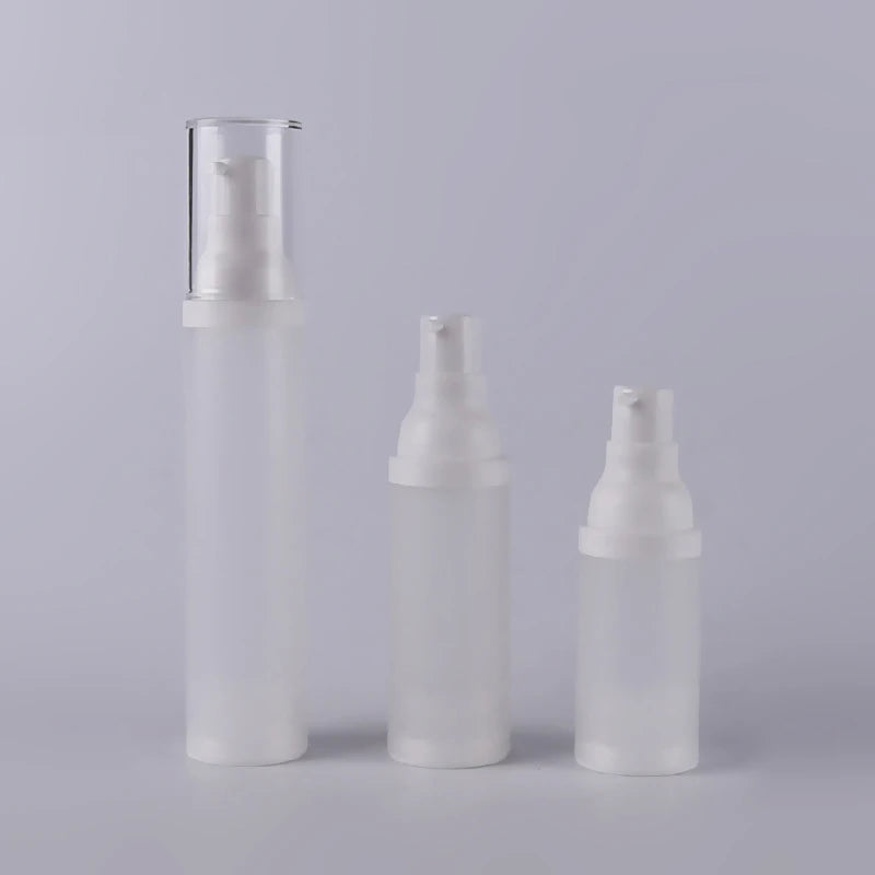 Customization Plastic Travel Refillable Bottles Sets Cosmetic Bottle Set for Travel With Pump Sprayer in 15ml 30ml 50ml