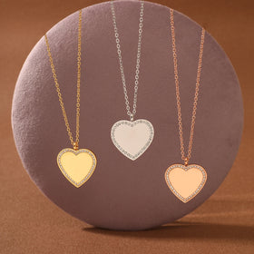 Customized 316L Stainless Steel INS Hot Sale Waterproof Blank Laser Engraved Heart Shape Pendant Necklace for Anniversary