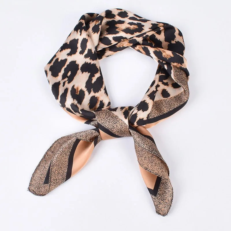 2025 Spring and Summer New Wholesale Europe and the United States All-match Leopard Pattern Imitation Silk Scarf