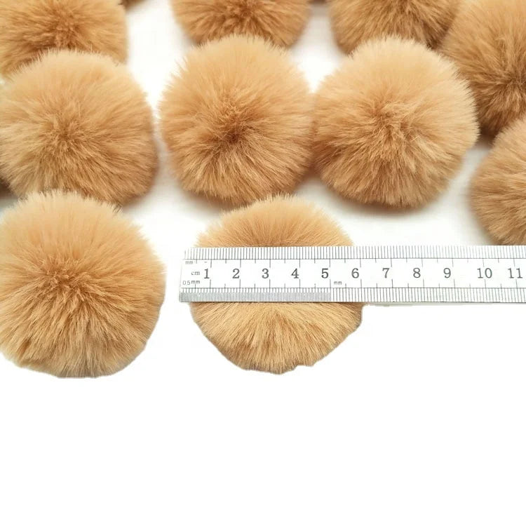 Multicolor Imitate Rabbit Fur Ball Keychain 6 Cm 2.36 Inch Pom Poms for Car KeyChain Handbag Fluffy Faux Rabbits Fur Pompons