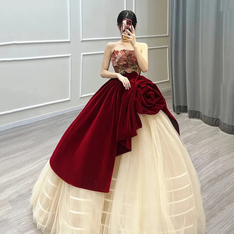 2026 New Women Luxury Rose Embroidery Evening Dress Sleeveless Ball Gown Wedding Dress